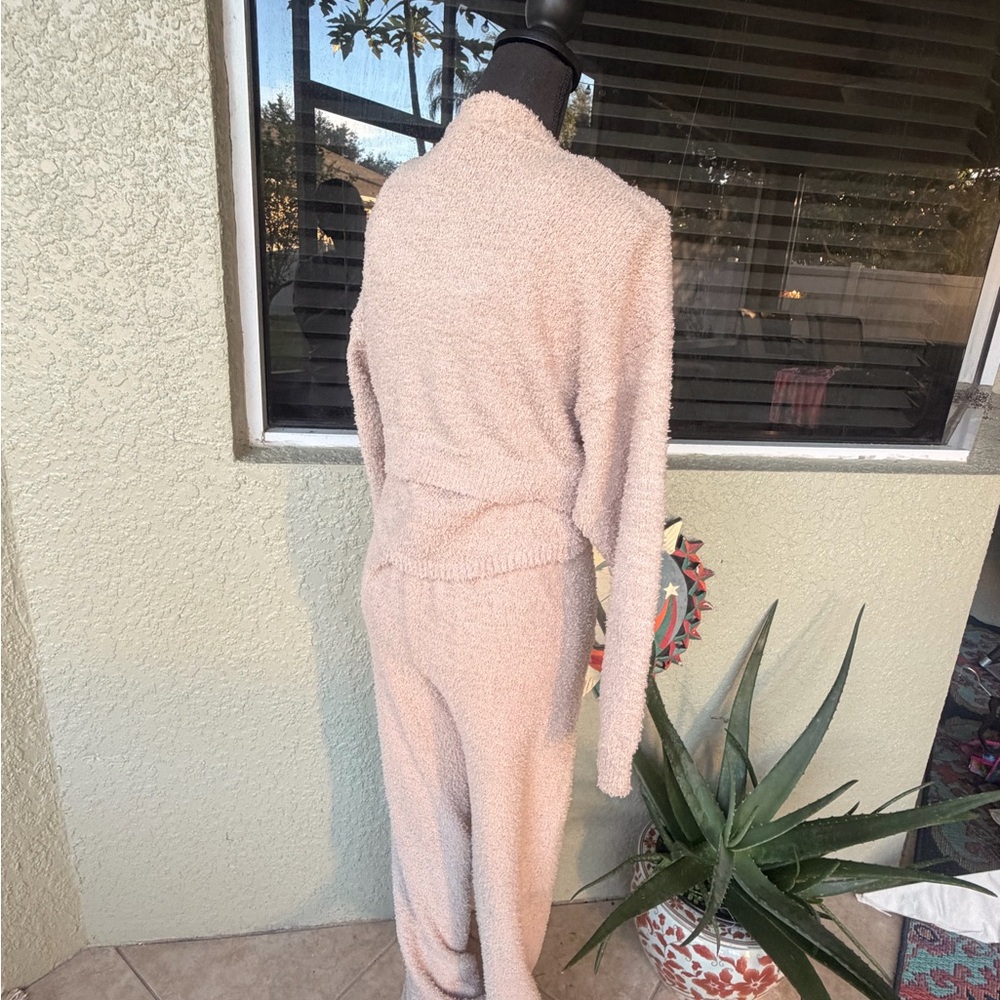 Say What? Warm Beige Fleece 3 Piece Fuzzy Set - Picture 7 of 10